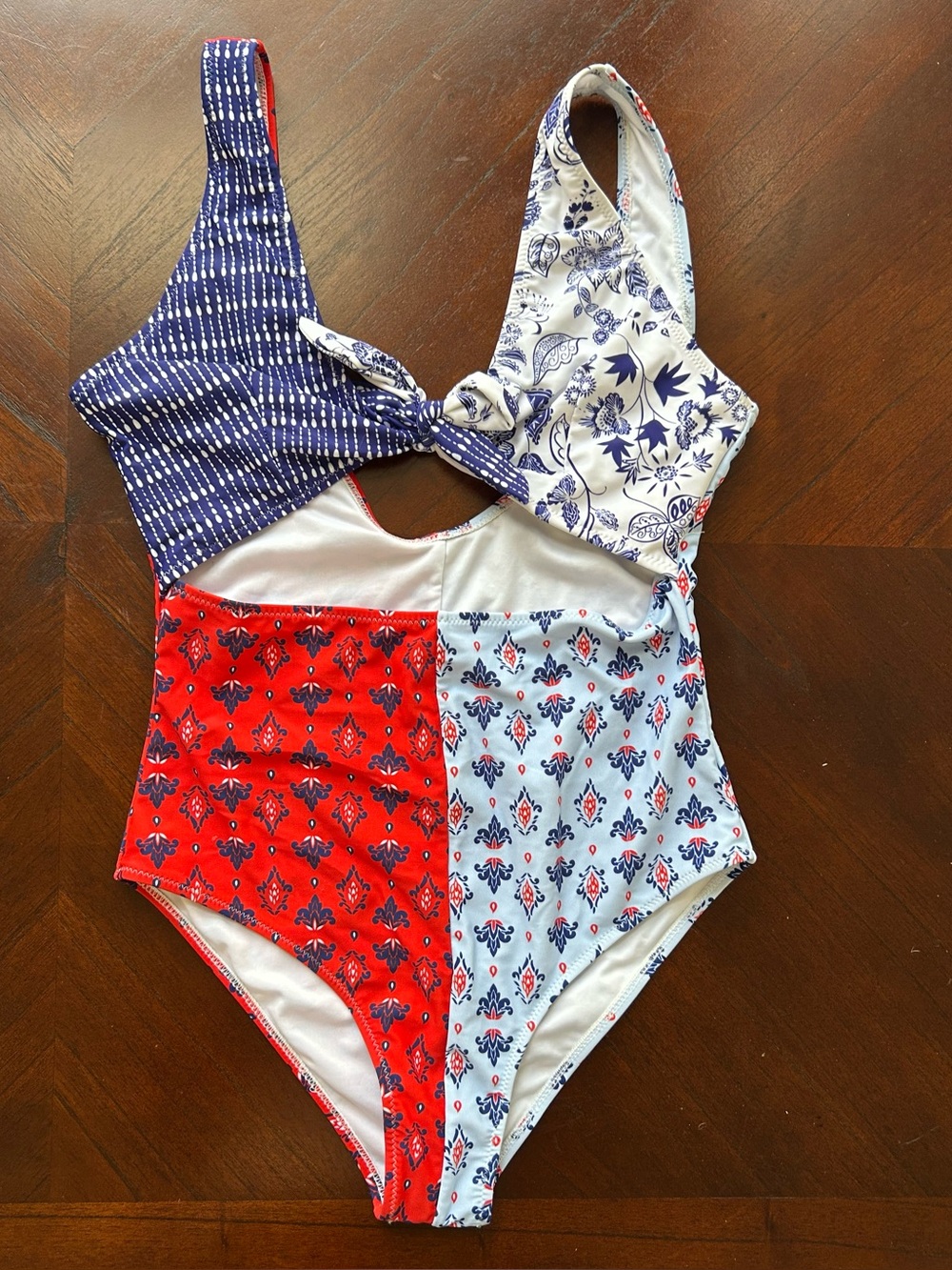 NEW Cupshe Patchwork One-Piece Swimsuit in Red, White & Blue size M